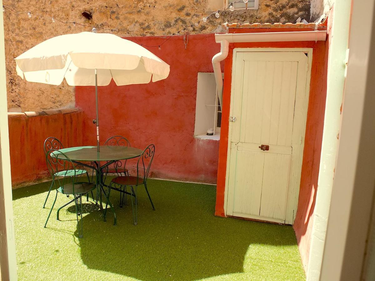 Loft Provencal Apartman Salernes Kültér fotó